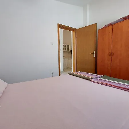 Ankica Apartamento Punat