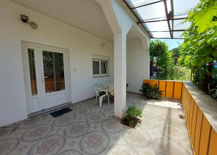Ankica Apartment *