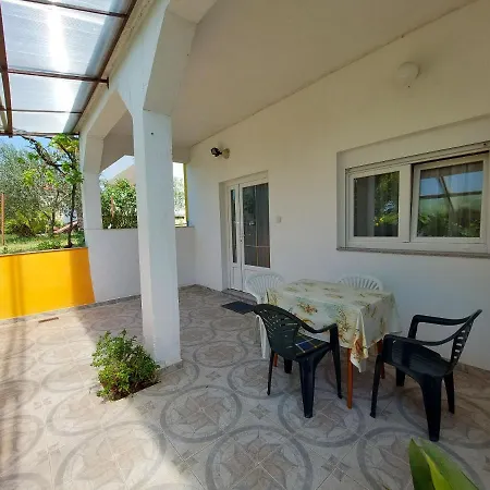 Ankica Διαμέρισμα *