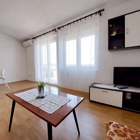 Διαμέρισμα Ankica *